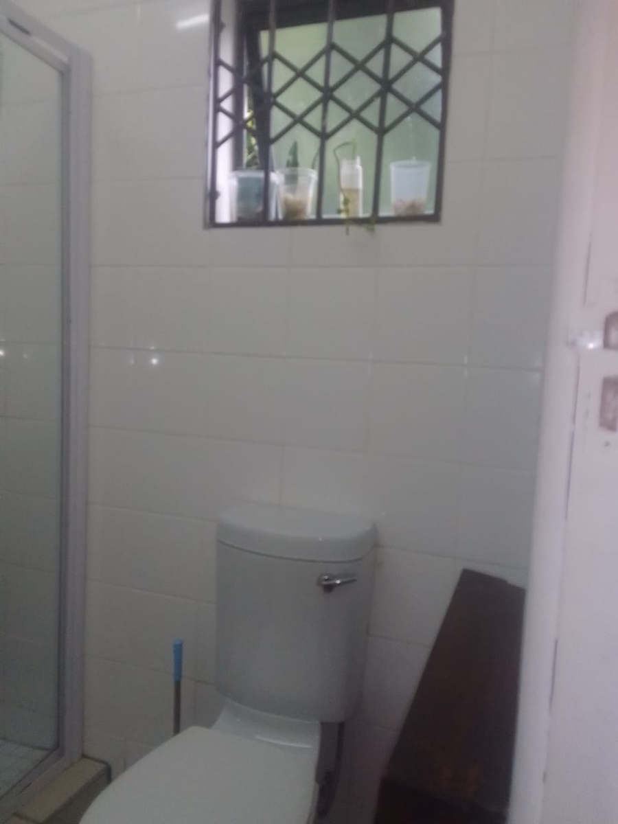 To Let 1 Bedroom Property for Rent in Beacon Bay Eastern Cape